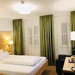 Otel Wuerttembergischer Hof Kirchheim unter Teck