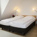 Otel Wuerttembergischer Hof 2*