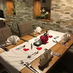 Wuerttembergischer Hof 2*
