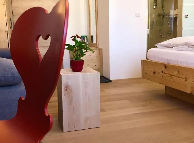 霍夫符腾堡舒适餐厅酒店 特克下的基希海姆