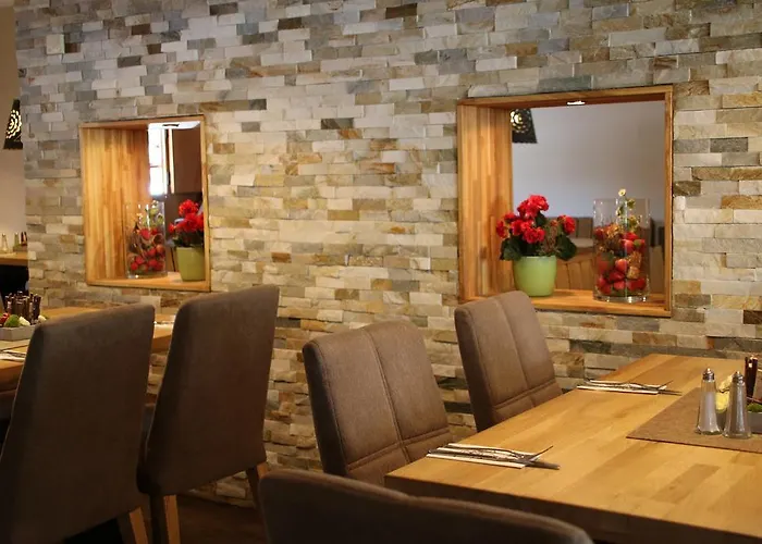 酒店 霍夫符腾堡舒适餐厅酒店 特克下的基希海姆